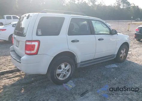 2010 Ford Escape Xlt from USA, damaged, VIN 1FMCU9D79AKA09181